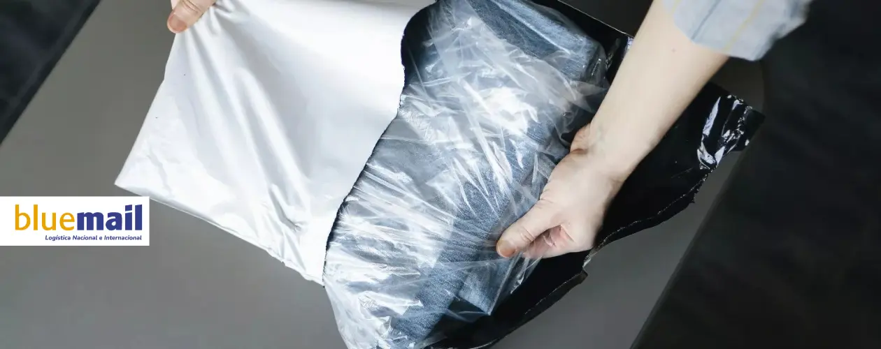 Logística para marcas de ropa: cómo gestionar envíos, devoluciones y crecimiento sin perder el hilo